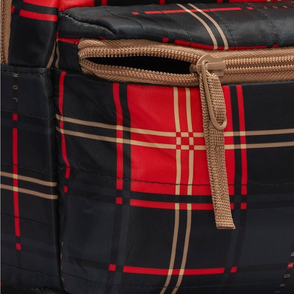 Jordan Quilted Mini Daypack
Backpack (6L) - Picture 7 of 10